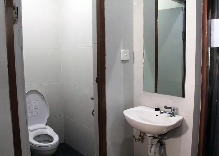 Hostal Capsule Sunset Seminyak